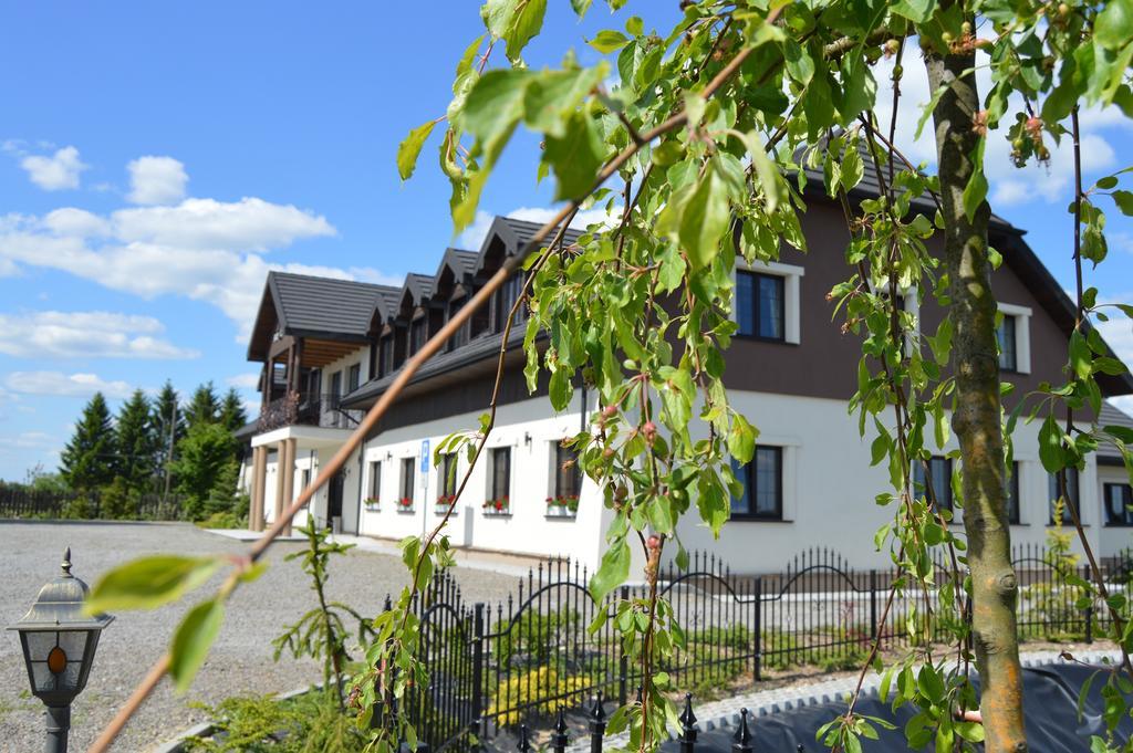 Osrodek Bialy Lew Bed & Breakfast Wojciechow  ภายนอก รูปภาพ
