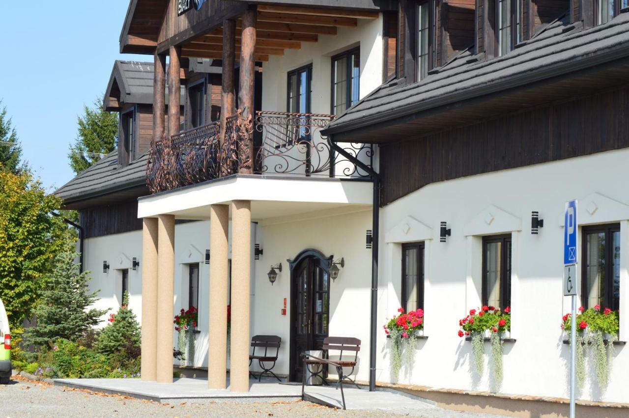 Osrodek Bialy Lew Bed & Breakfast Wojciechow  ภายนอก รูปภาพ